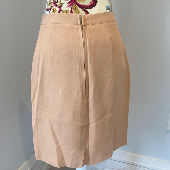 Light peach / pink skirt - Picture 6 of 7